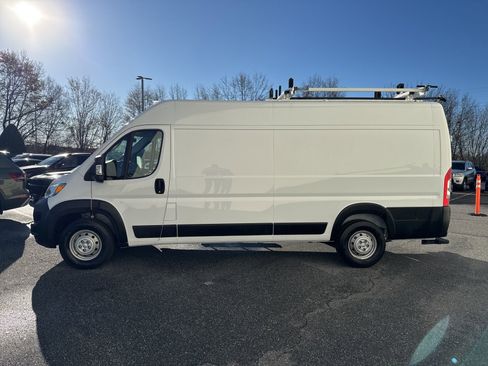 Used 2023 RAM ProMaster 3500 w/ Convenience Group image 6