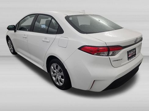 Used 2026 Toyota Corolla LE FWD image 7