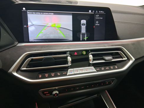 Certified 2022 BMW X5 xDrive40i w/ Luxury Seating Package image 25