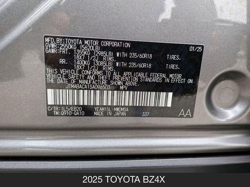 Used 2025 Toyota bZ4X AWD w/ Weather Package image 25