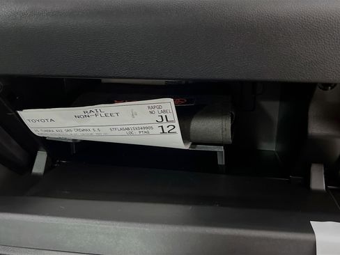 Used 2025 Toyota Tundra SR5 image 33