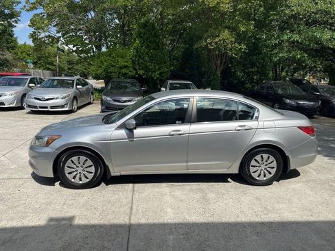 Used 2012 Honda Accord LX image 2
