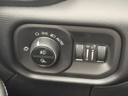 New 2026 RAM 2500 Rebel AWD/4WD image 25