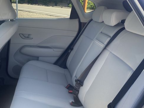 Certified 2025 Hyundai Kona SEL FWD image 15