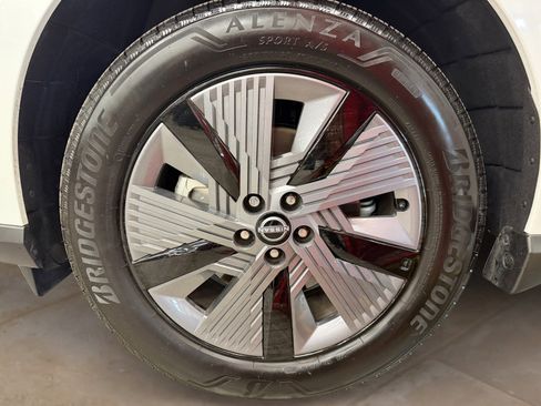 Used 2025 Nissan Murano SL AWD/4WD image 30