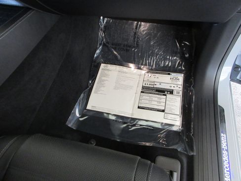 Used 2024 Mercedes-Benz GLE 580 4MATIC image 28