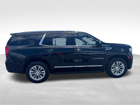 Used 2024 GMC Yukon SLT AWD/4WD image 14