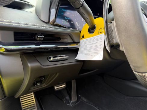 Used 2024 Chevrolet Corvette E-Ray w/ Stealth Interior Trim Package image 18