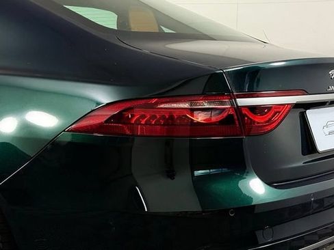 New 2024 Jaguar XF R-Dynamic SE AWD/4WD image 16