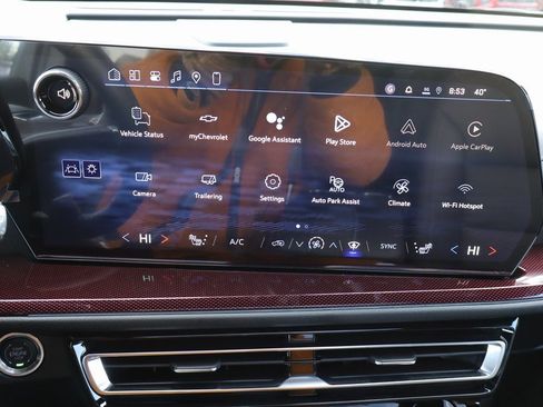 New 2026 Chevrolet Traverse Z71 image 9