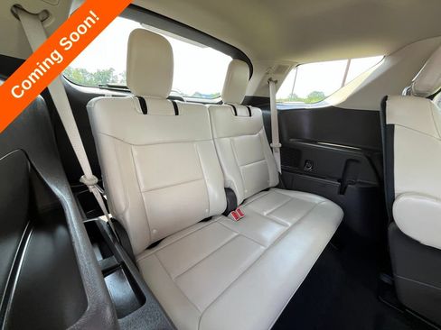 Used 2020 Ford Explorer Platinum w/ Premium Technology Package AWD/4WD image 41