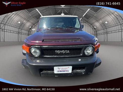 Used 2007 Toyota FJ Cruiser 4WD image 8