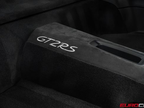 Used 2018 Porsche 911 GT2 RS RWD image 49