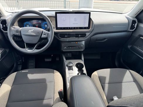 Used 2025 Ford Bronco Sport Big Bend w/ Convenience Package image 9