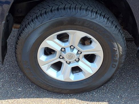 Used 2023 Toyota 4Runner SR5 image 9