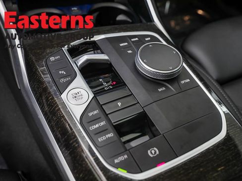 Used 2023 BMW 330i Sedan w/ M Sport Package RWD image 13