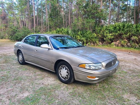 Used 2003 Buick Le Sabre Custom w/ Comfort & Style Package image 3