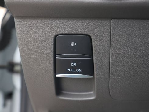 Used 2024 Ford Transit 350 XLT RWD image 28