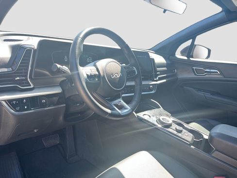 Used 2025 Kia Sportage X-Line AWD/4WD image 9