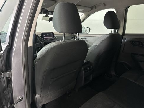 Certified 2021 Nissan Rogue S image 23