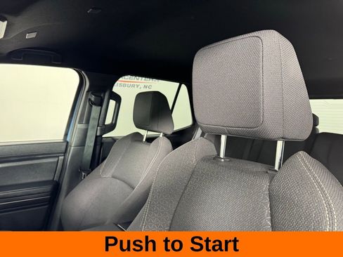 Used 2025 Toyota 4Runner SR5 image 11