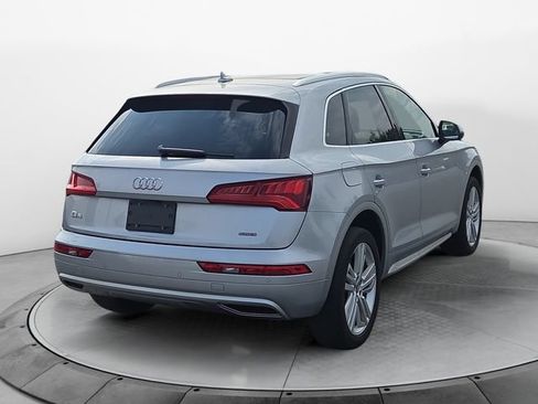 Used 2019 Audi Q5 Premium w/ Premium Plus Package AWD/4WD image 5
