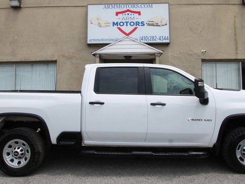 Used 2022 Chevrolet Silverado 2500 W/T w/ WT Convenience Package AWD/4WD image 4