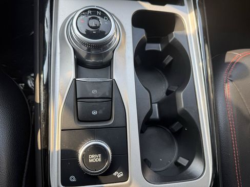 Used 2023 Ford Explorer ST-Line w/ Class IV Trailer Tow Package AWD/4WD image 19