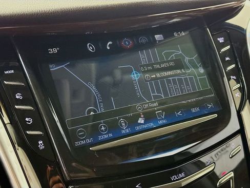 Used 2019 Cadillac Escalade Premium Luxury w/ Escalade Sport Edition image 15