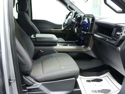 Used 2025 Ford F150 STX w/ Equipment Group 201A FX4 AWD/4WD image 13