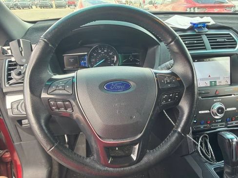 Used 2017 Ford Explorer Limited AWD/4WD image 6