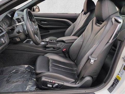 Used 2019 BMW 440i xDrive Convertible w/ M Sport Package image 16