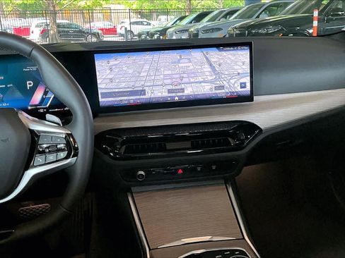 Certified 2025 BMW 430i Coupe RWD image 6