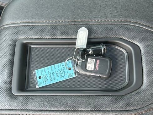 Used 2020 GMC Sierra 2500 AT4 w/ AT4 Premium Package image 73