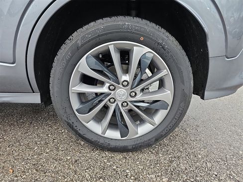 Certified 2022 Buick Encore GX Preferred w/ Sport Touring Package image 40