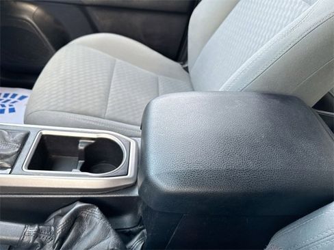 Used 2021 Toyota Tacoma SR5 image 21