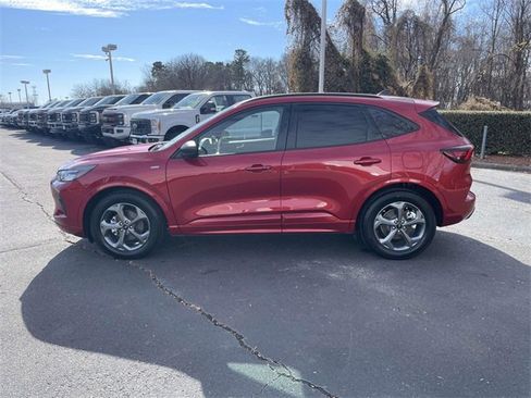 Used 2023 Ford Escape ST-Line w/ Equipment Group 301A image 29
