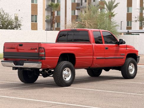 Used 2001 Dodge Ram 2500 Truck 4x4 Quad Cab image 4