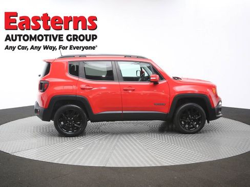 Used 2018 Jeep Renegade Altitude AWD/4WD image 45