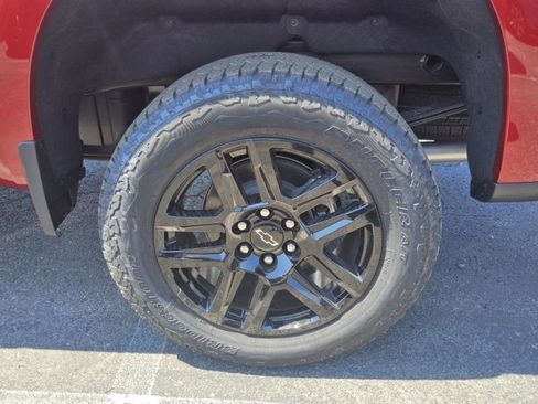 Used 2026 Chevrolet Silverado 1500 LT Trail Boss AWD/4WD image 6