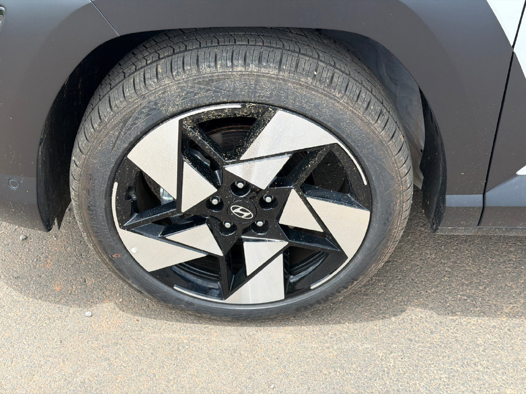 New 2026 Hyundai Kona Limited FWD image 12
