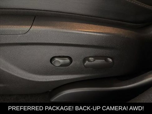 Used 2020 Buick Encore Preferred AWD/4WD image 13