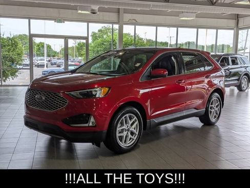 Used 2024 Ford Edge SEL w/ Convenience Package AWD/4WD image 4