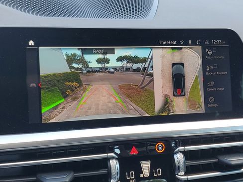 Used 2021 BMW M4 Competition w/ Parking Assistance Package image 25