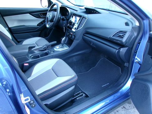 Used 2019 Subaru Crosstrek 2.0i Premium w/ Eyesight System AWD/4WD image 10