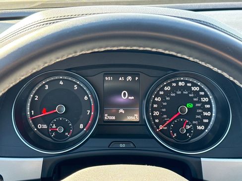 Used 2021 Volkswagen Atlas SE w/ Panoramic Sunroof Package image 18