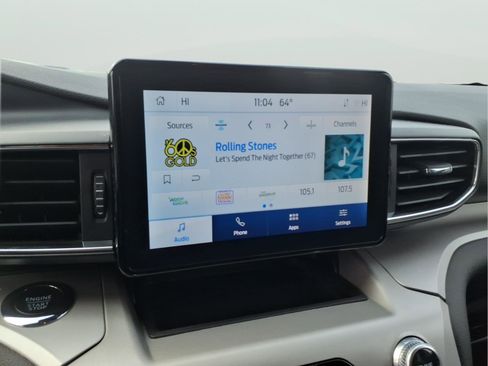 Certified 2023 Ford Explorer XLT w/ Equipment Group 202A image 15