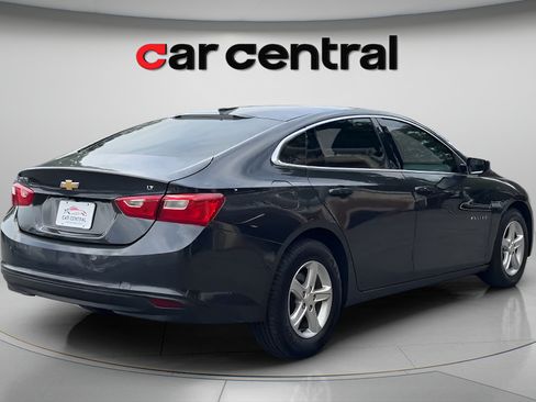 Used 2023 Chevrolet Malibu LT w/ Driver Confidence Package FWD image 5