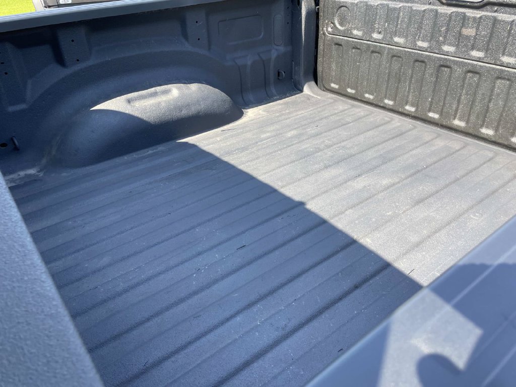 Used 2021 RAM 1500 Big Horn AWD/4WD image 18
