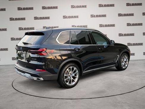 Used 2024 BMW X5 xDrive40i w/ Premium Package AWD/4WD image 5